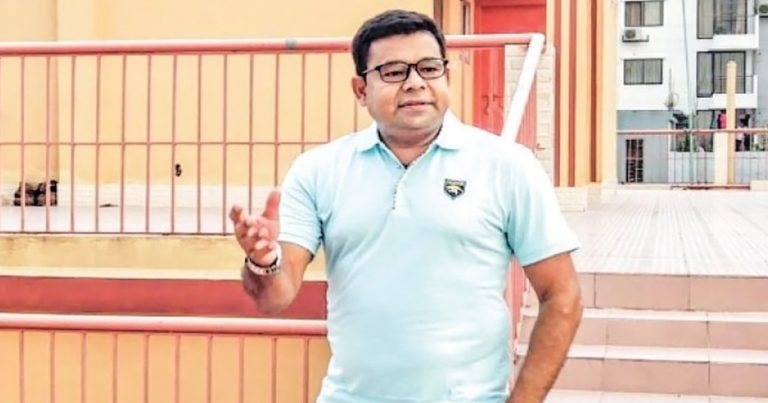 মনির খান